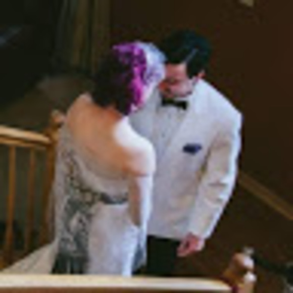 Meet your Posher, Brooke - Picture 1 of 1